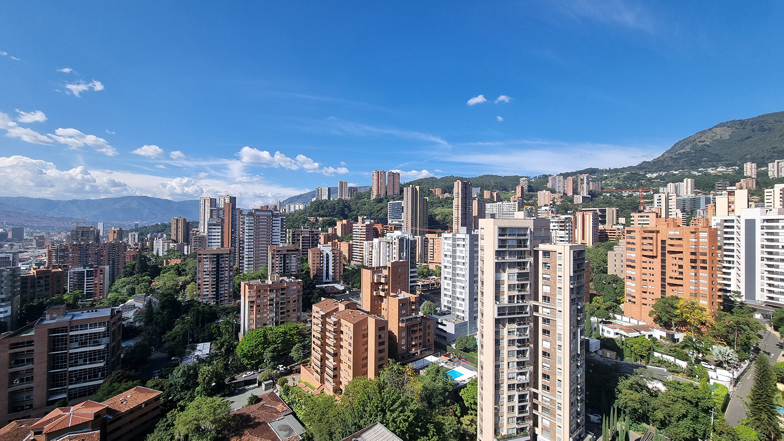 amoblados en el poblado